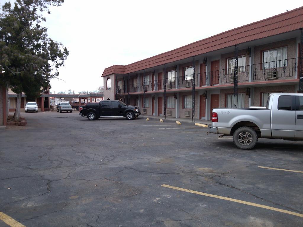 High Chaparral Inn Rocky Ford ภายนอก รูปภาพ