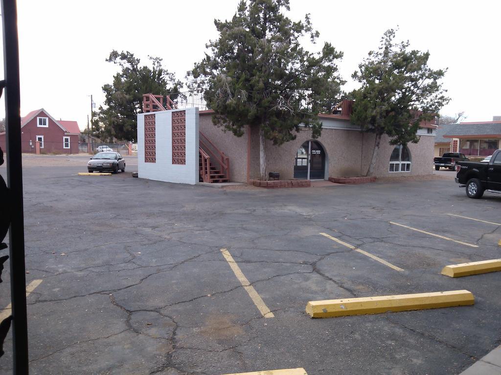 High Chaparral Inn Rocky Ford ภายนอก รูปภาพ
